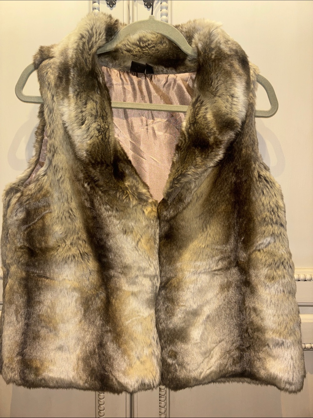 Plush Faux Fur Vest in Taupe Multi-Color
